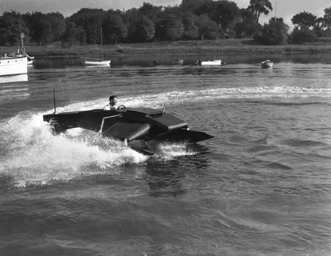 Hydroplane, 1932